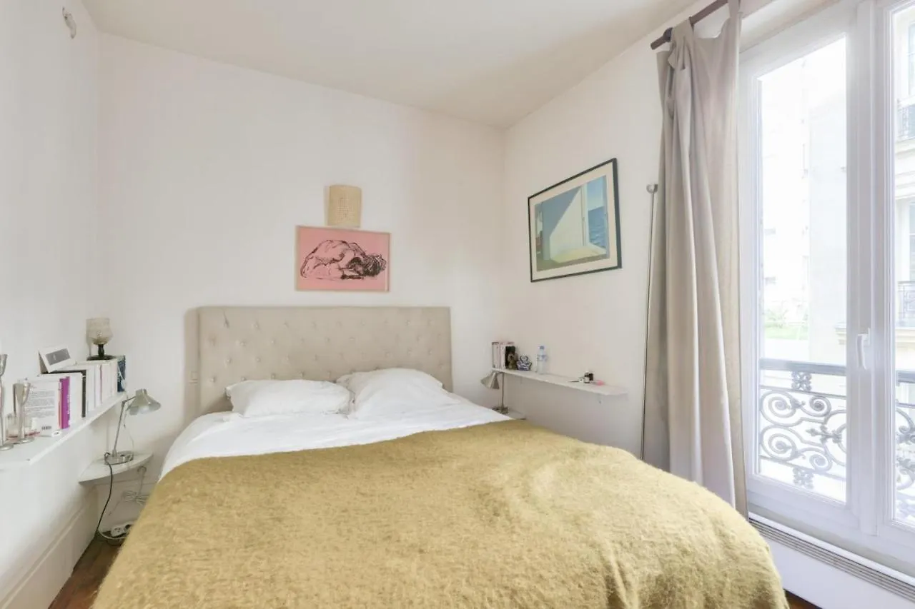 Beautiful Apartment Very Close To The Arc De Triomphe Paris